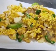 Goose Egg and Rice Noodle Salad