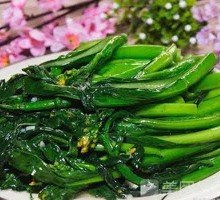Garlic Stir-Fried Bok Choy