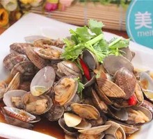 Spicy Stir-Fried Clams