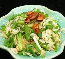 Scallion and Dried Shrimp Salad