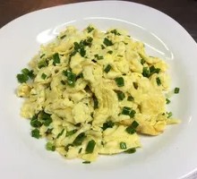 Scrambled Eggs with Green Onions