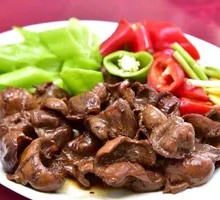 Spicy Stir-Fried Chicken Gizzards