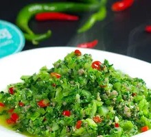 Minced Pork with Pickled Mustard Greens Noodles
