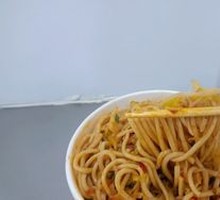 火腿肠炒面