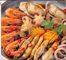 Mixed Seafood in Spicy Sauce