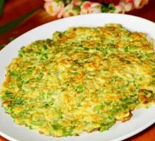 Stir-Fried Eggs with Green Peppers