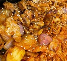 Stir-fried Pork Belly with Onion