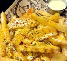 Spicy Heavy Cheese Potato Fries
