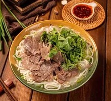 Clear Soup Beef Noodles