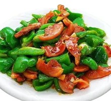 Stir-fried Pig's Head Meat with Green Chili