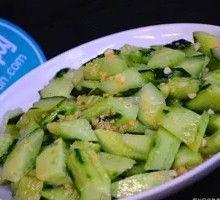Garlic Cucumber Salad