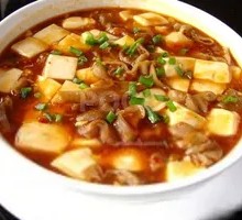 Stewed Pig Intestines with Bean Sprouts