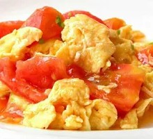Tomato and Egg Stir-Fry