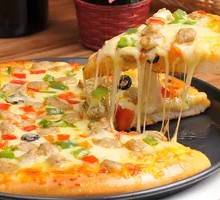 Orleans Chicken Pizza