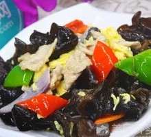 Wood Ear Mushroom with Pork