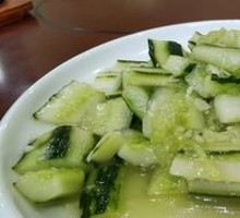 Crisp Cucumber Salad