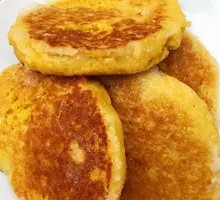 Pan-fried Corn Dumplings