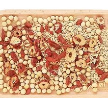 Red Date and Goji Berry Soy Milk