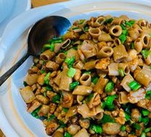 Sea Cucumber Rice Toss