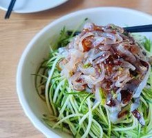 Spicy Jellyfish Salad