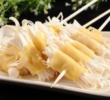 Baby Bok Choy, Enoki Mushrooms, and Tofu