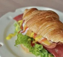 Cheese Bacon Croissant