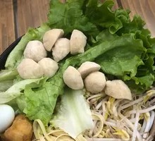 Squid Ball Noodle Soup