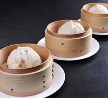 Stir-Fried String Beans with Pork Dumplings