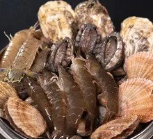Steamed Seafood in Large Pot