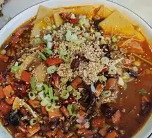 Signature Mao Xue Wang