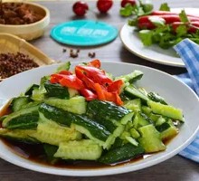 Jellyfish and Cucumber Salad