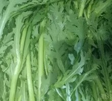 Chinese chrysanthemum greens