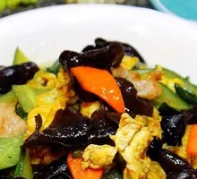 Wood Ear Mushroom with Pork