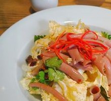 Stir-fried Sea Intestine Salad