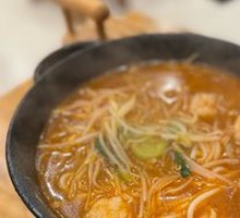 Shrimp and Beef Roll Noodles