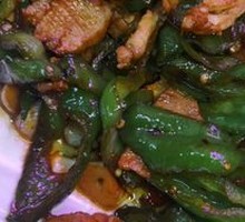 Stir-Fried Pork with Green Pepper