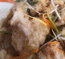 Fried Rice Noodles with Pork