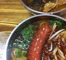 Braised Chicken Feet with Luosifen