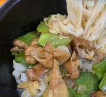 Stewed Intestine Noodles