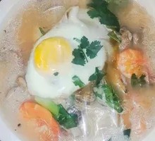 Fresh Meat and Seafood Stew Pancake