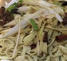 Stir-fried Tofu Skin