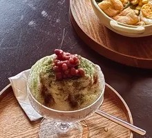 Matcha Red Bean Milk Ice