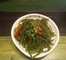 Thin seaweed strips