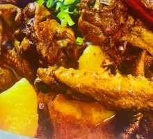 Stewed Goose in Iron Pot