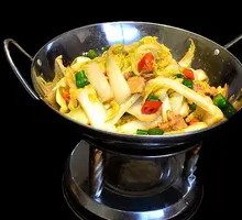 Spicy Pot-Braised Baby Bok Choy