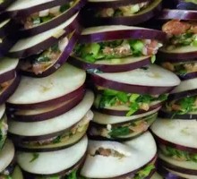 Crispy Eggplant Stuffed with Meat