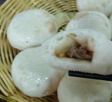 Fresh Pork and Chinese Cabbage Dumplings