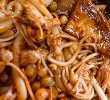 Squid Rings Stir-Fried Rice Noodles