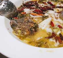 Old Jar Sichuan-Style Acidic Cabbage and Perch