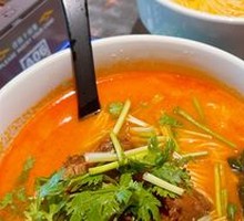 Tomato Herb Soup with Pork Knuckle Noodles